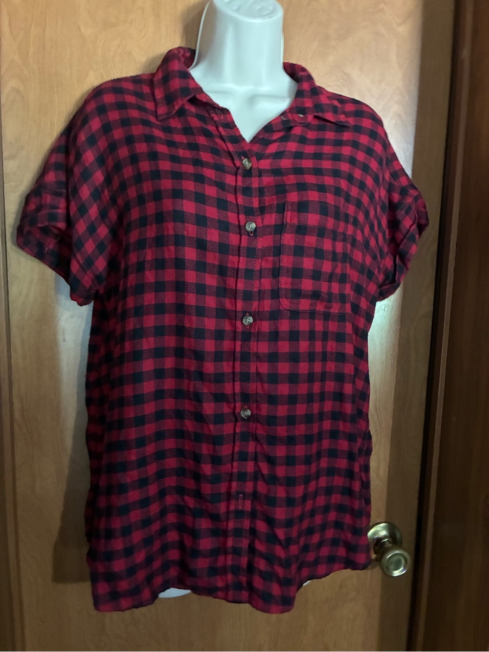 Red and Black Plaid Short-Sleeve Button-Up Shirt